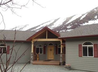 2900 Sun Valley Dr, Eagle River, AK 99577