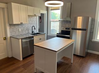 154 12th Ave NE APT 2, Minneapolis, MN 55413