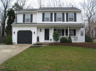 79 Rosalind Cir, Sicklerville, NJ 08081