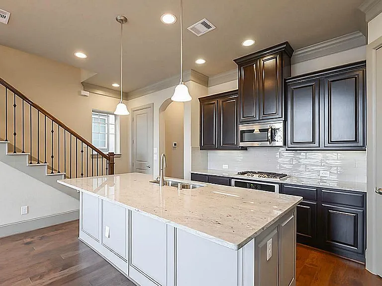 2716 Church Wood Dr — Photo 9