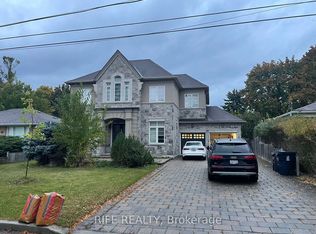 48 Transwell Ave, Toronto, ON M2R 2J8