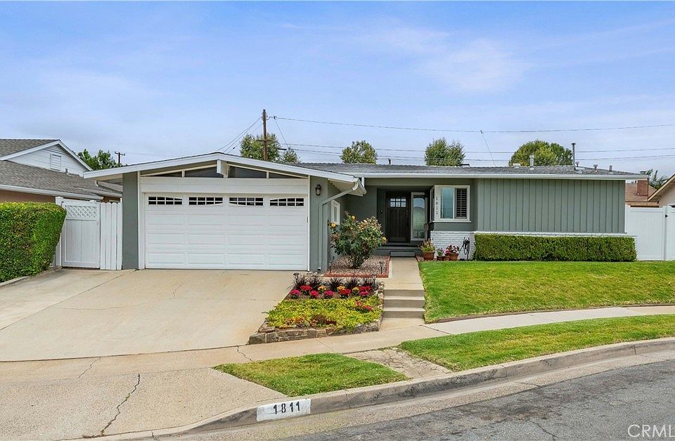 1st image of 1811 Bea Way