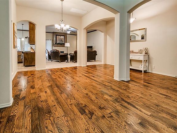 2nd image of 200 Nature Ln