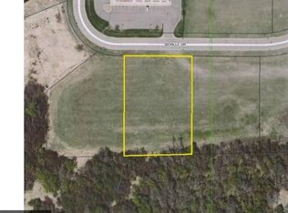 401 Seville Dr, Jordan, MN 55352