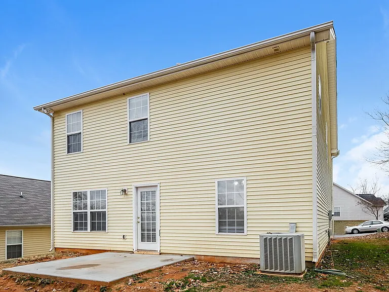 9446 Dewey Dr — Photo 17