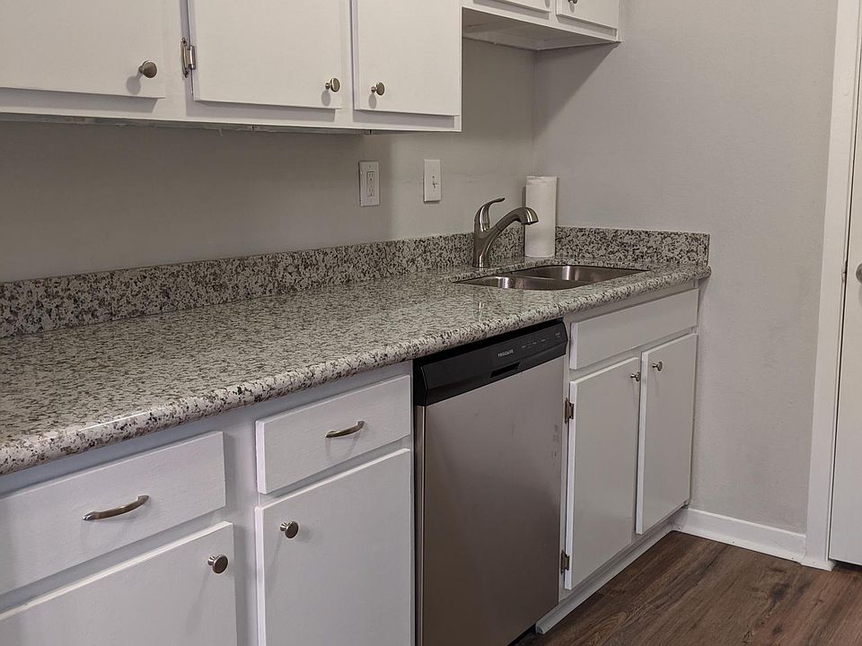 1st image of 8935 Gaylord Dr APT 188