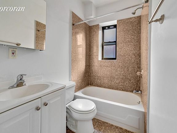 5th image of 234 E 50th St APT 3C