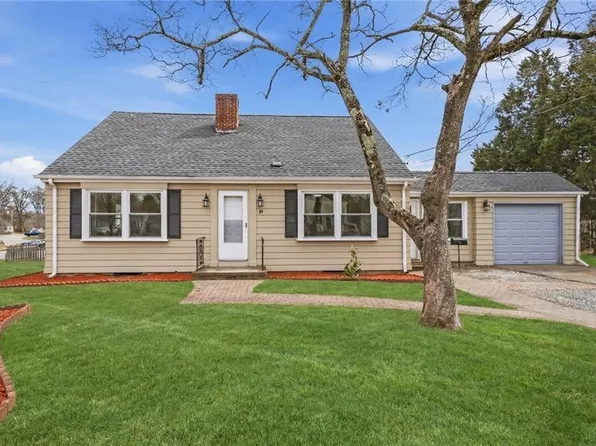 49 Forbes St, Riverside, RI 02915