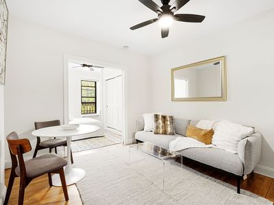 246 E 90th St APT 5D, Manhattan, NY, 10128