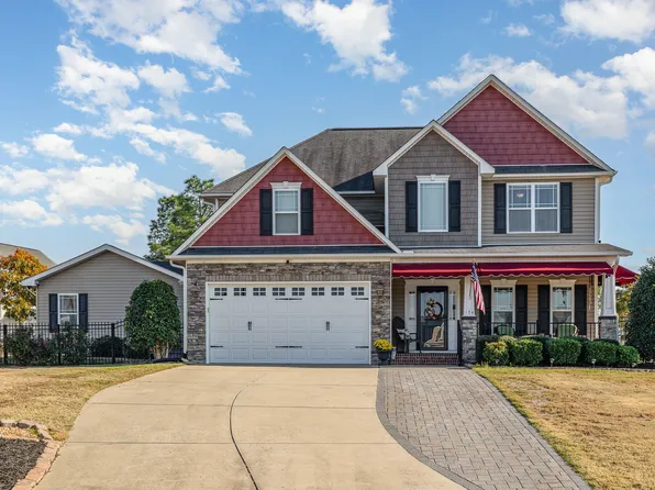 174 Silverthorne Dr, Sanford, NC 27332