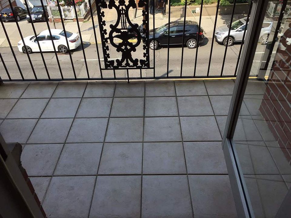1st image of 2330 Broadway APT 3E