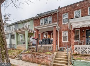 206 Cromwell Ter NE, Washington, DC 20002