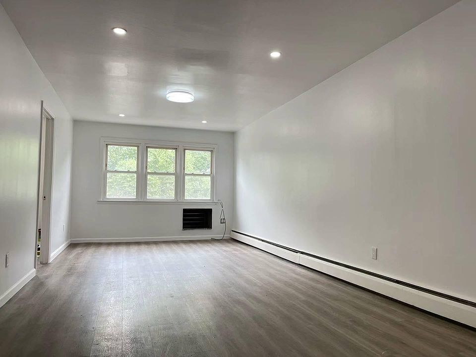 1st image of 108-68 48th Ave #3