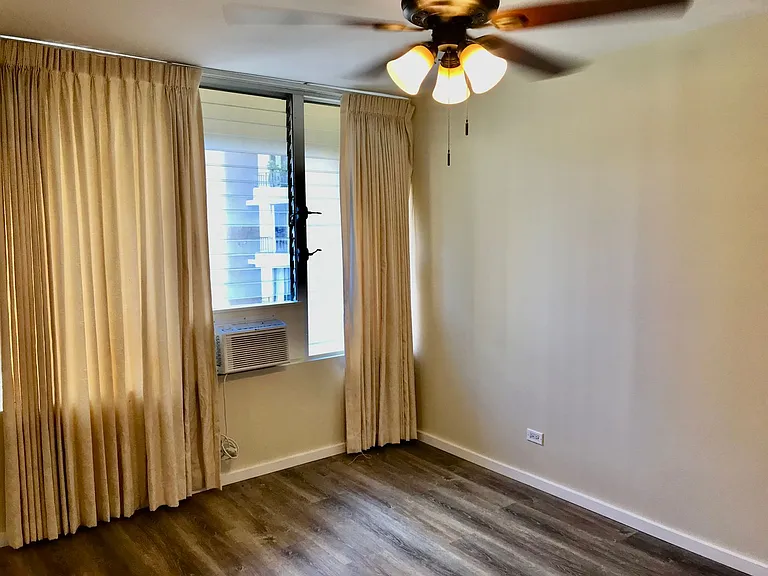 2533 Ala Wai Blvd #901 — Photo 8