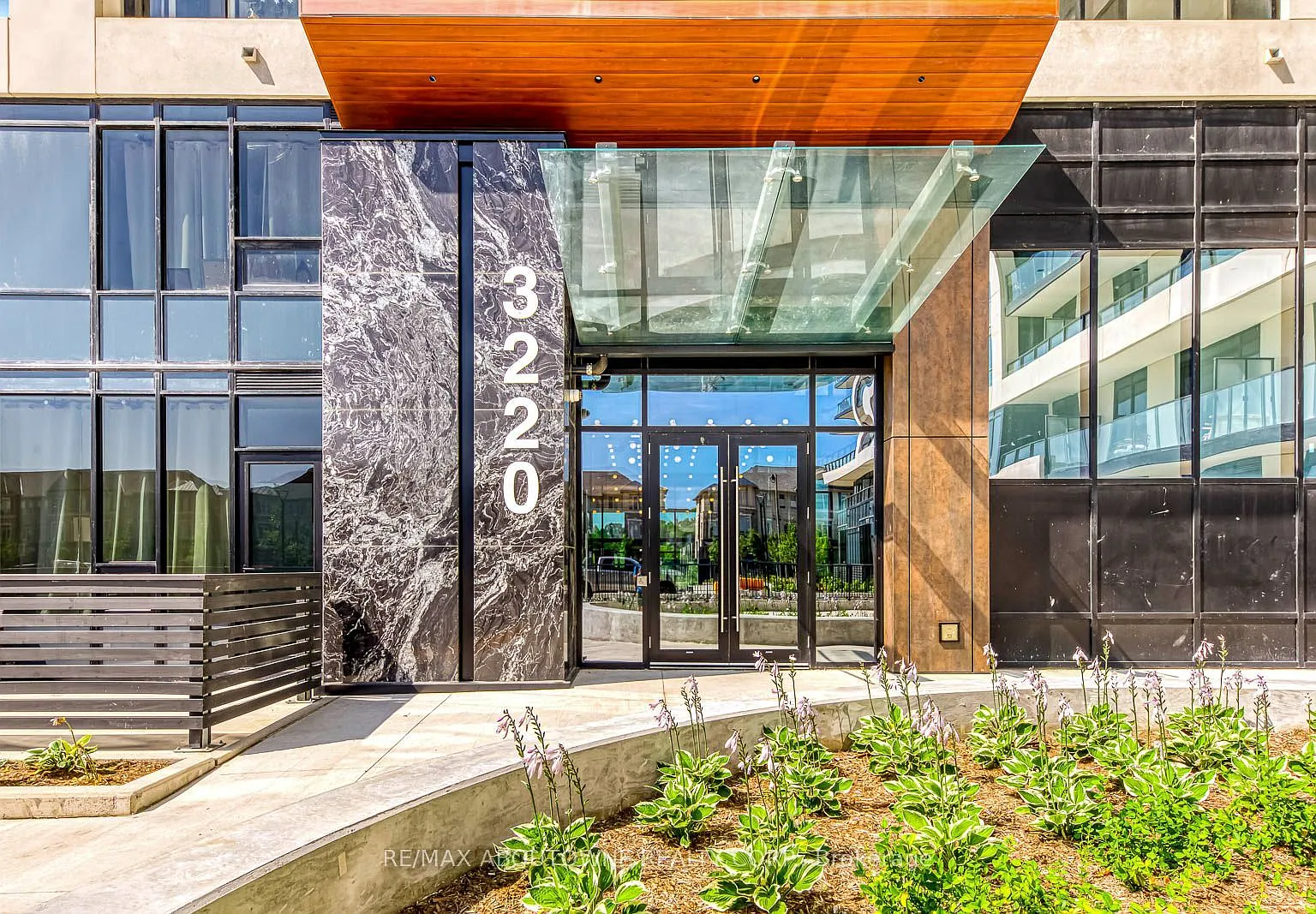 2 bed, $2,850 — Photo 4