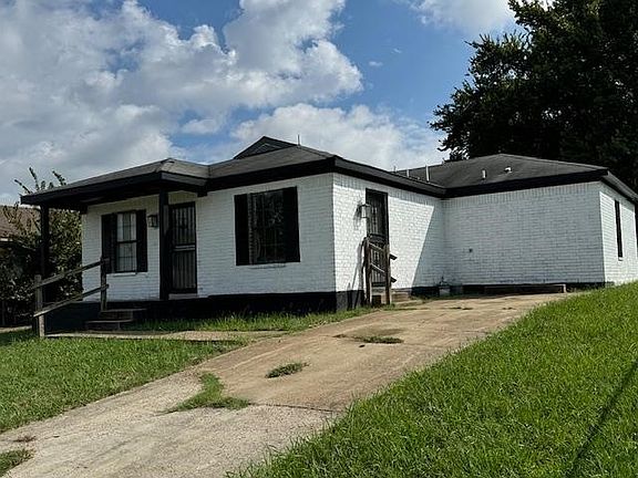 2nd image of 4458 Medley Ln