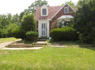 6918 Ira Ave, Saint Louis, MO 63121