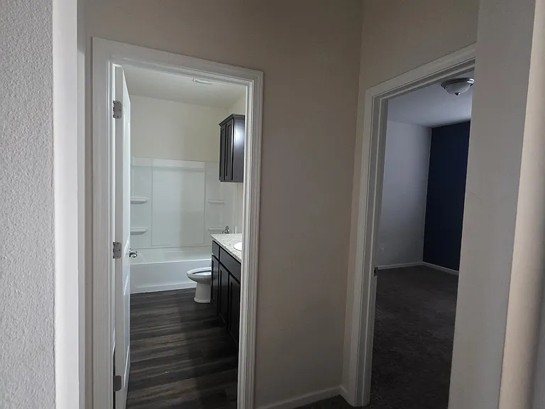 1393 Shipyard Dr — Photo 34