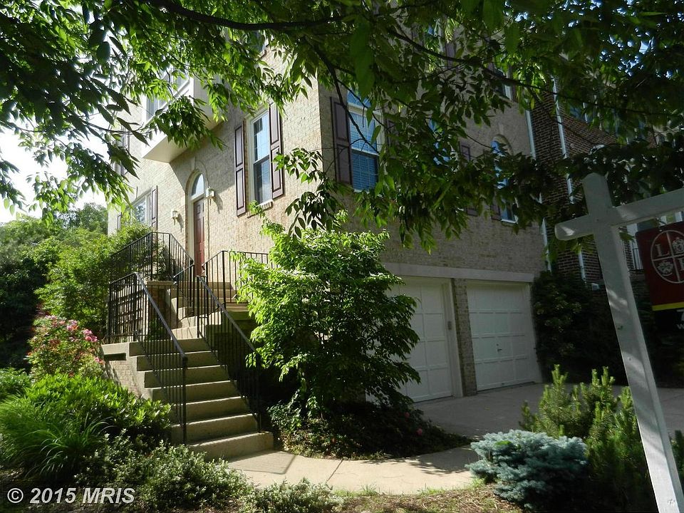 1st image of 2208 Stefan Dr