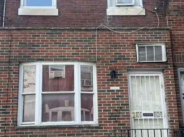 2306 S Mildred St, Philadelphia, PA 19148