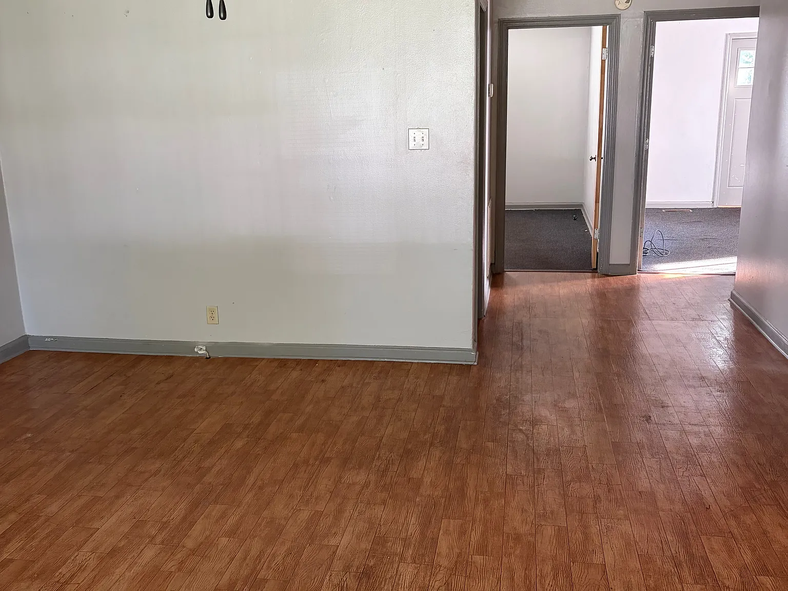 2 bed, 1100 sqft, $1,200 — Photo 4