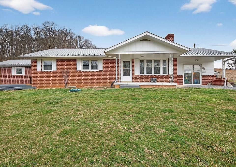 1st image of 1729 Whitetop Rd