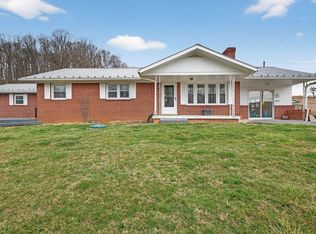 1729 Whitetop Rd, Chilhowie, VA 24319