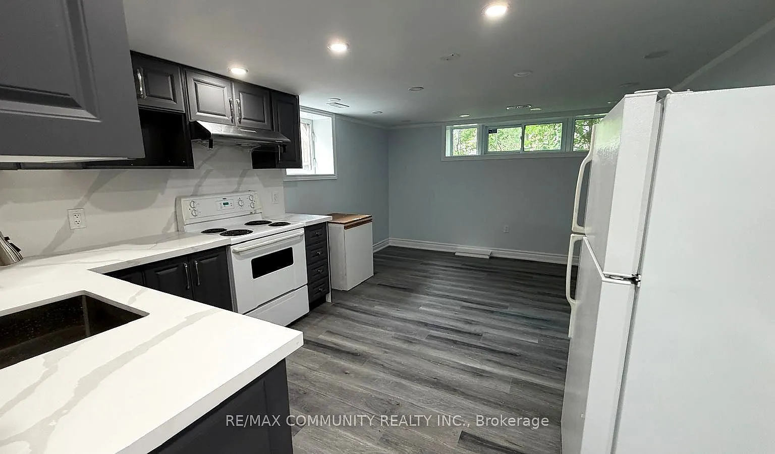 2 bed, $1,800 — Photo 2