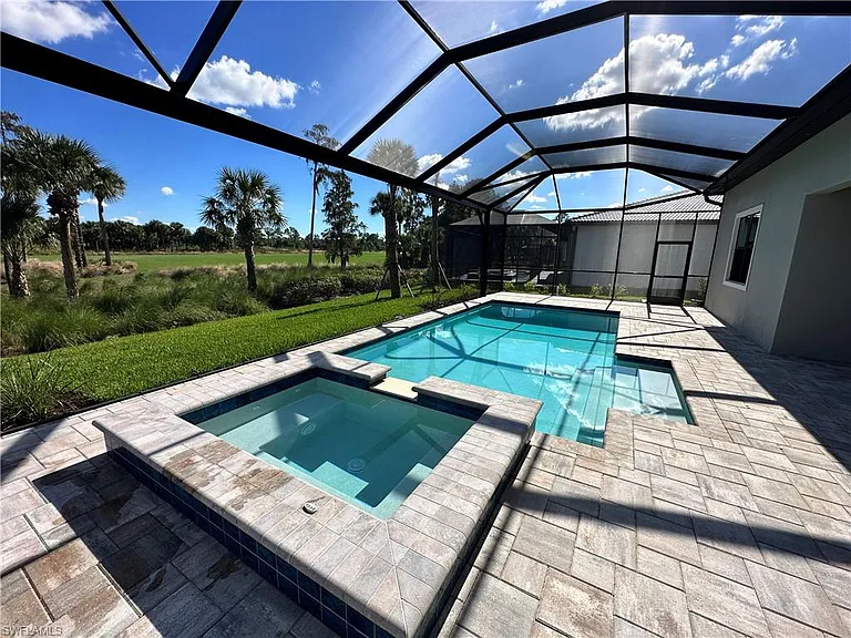 9260 Cormorant Dr — Photo 13