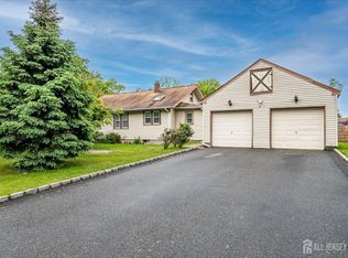 516 Sampton Ave, South Plainfield, NJ 07080