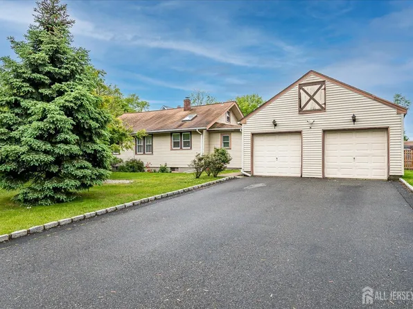 516 Sampton Ave, South Plainfield, NJ 07080
