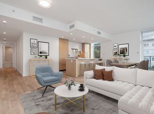 111 21st St #A-202, West Vancouver, BC