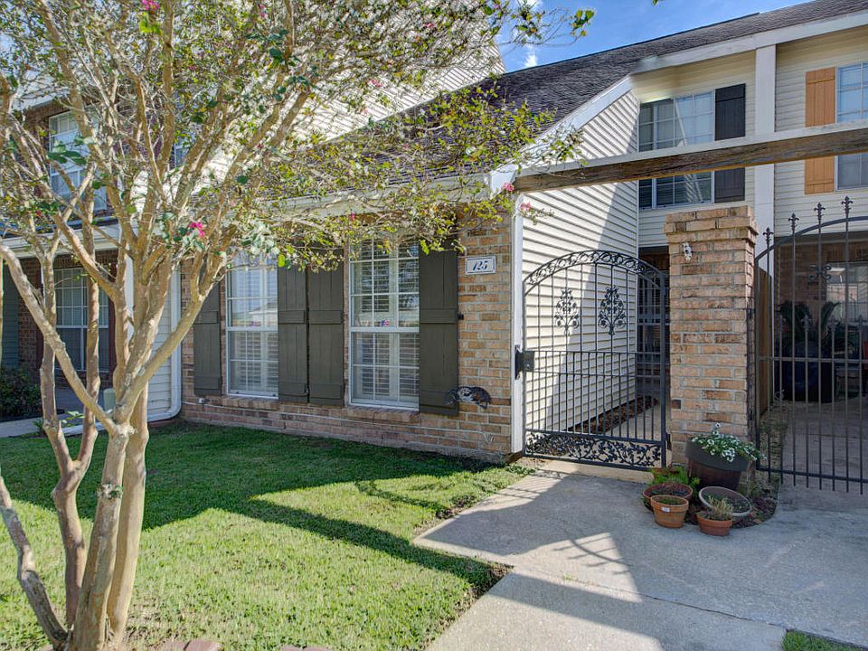 1st image of 125 Avenue Belle Terre