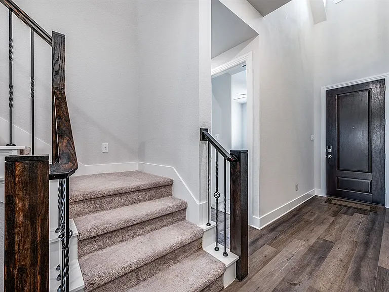 4713 Honeysuckle Ct — Photo 20
