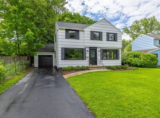 126 Glen Ellyn Way, Rochester, NY 14618