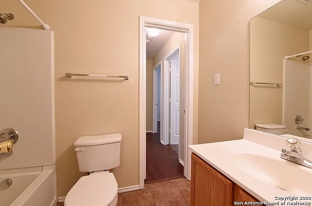 10707 N Shaenridge — Photo 21