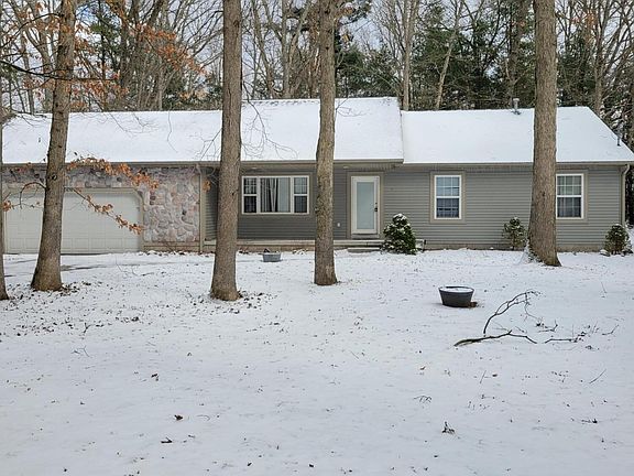 2nd image of 2676 Pillon Rd