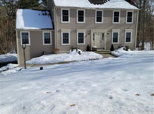 135 Labby Rd, North Grosvenordale, CT 06255