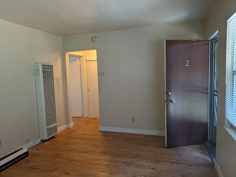 80 Lafayette Cir #2 — Photo 2