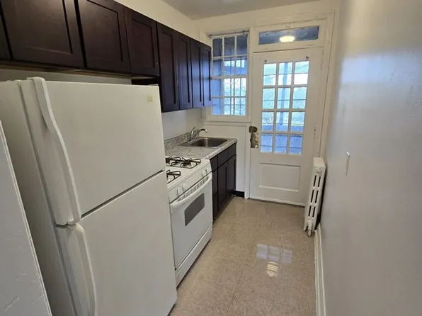 3206 East Capitol St Ne, 3206 E Capitol St NE APT D, Washington, DC 20019