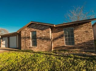 801 Chisholm Valley Dr, Round Rock, TX 78681