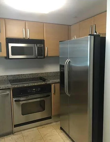 2101 Brickell Ave #808 — Photo 5