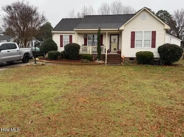 1402 Corbett Ave NE, Wilson, NC 27893