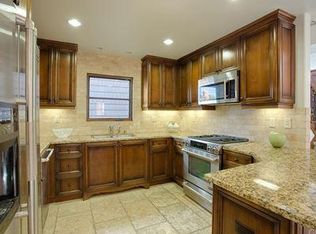 619 Poppy Ave #1/2, Corona Del Mar, CA 92625