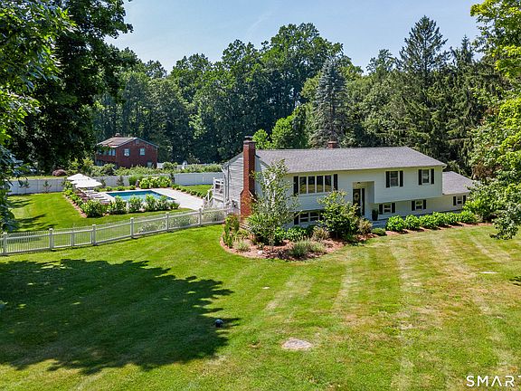 4th image of 1 Brookwood Drive