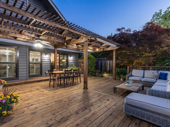 1922 Oak Circle, Yountville, CA 94599