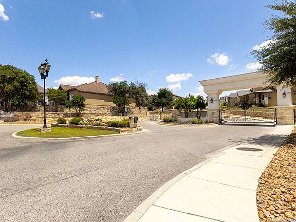 3rd image of 8451 Sierra Hermosa LOT 23