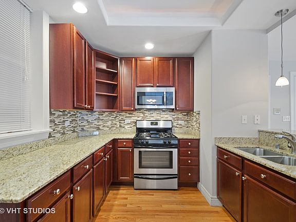 5th image of 1264 W North Shore Ave #1