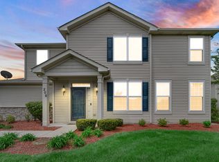 206 Owen St, Matteson, IL 60443