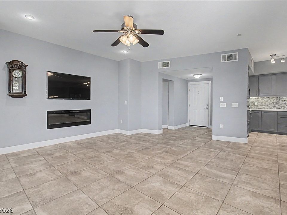 1st image of 2555 Hampton Rd Unit 6308